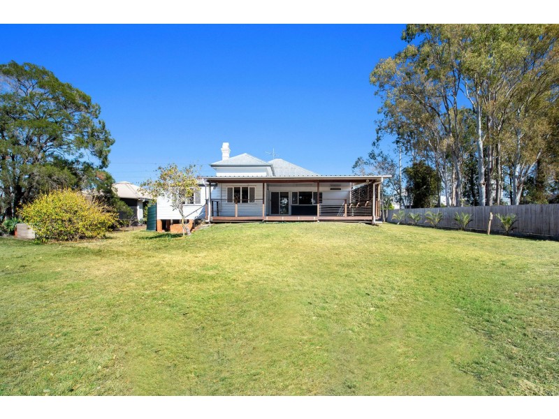 62-66 Curzon Street, Tennyson QLD 4105