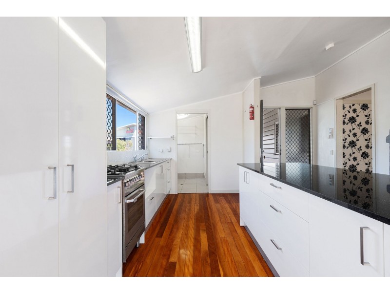 62-66 Curzon Street, Tennyson QLD 4105