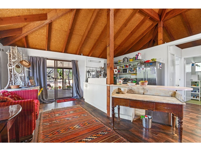 62-66 Curzon Street, Tennyson QLD 4105