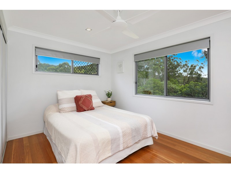 54 Aurora Place, Valdora QLD 4561