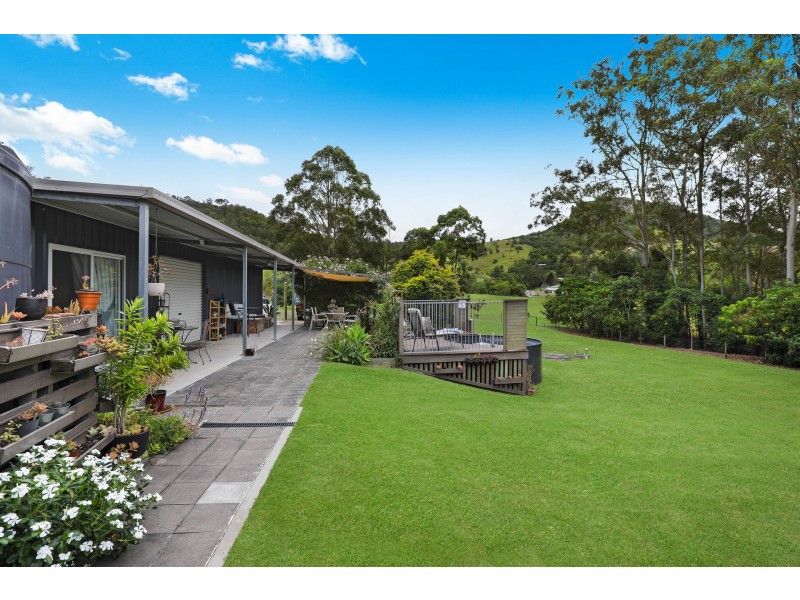 54 Aurora Place, Valdora QLD 4561