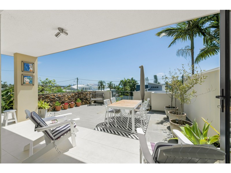 1/1 George Street, Alexandra Headland QLD 4572