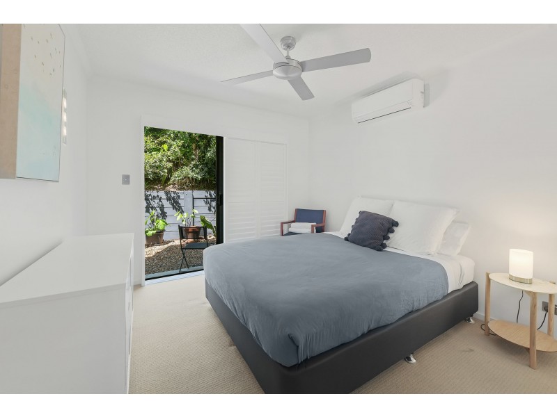 1/1 George Street, Alexandra Headland QLD 4572