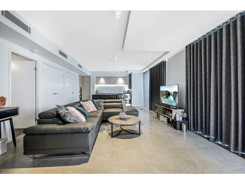 10/18 Edward Street, Alexandra Headland QLD 4572