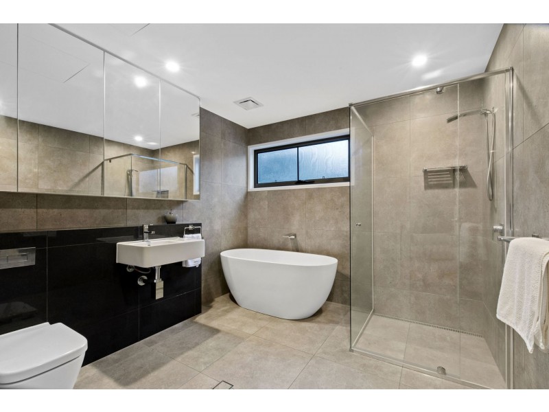 5/80 North Shore Road, Twin Waters QLD 4564