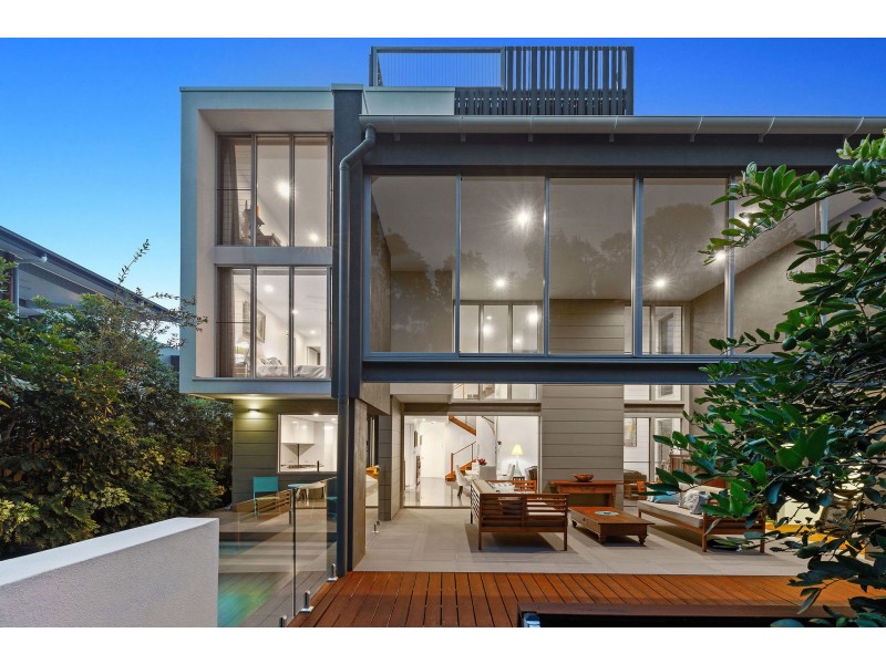 5/80 North Shore Road, Twin Waters QLD 4564