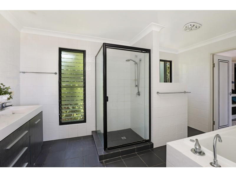 126 Elouera Drive, Ninderry QLD 4561