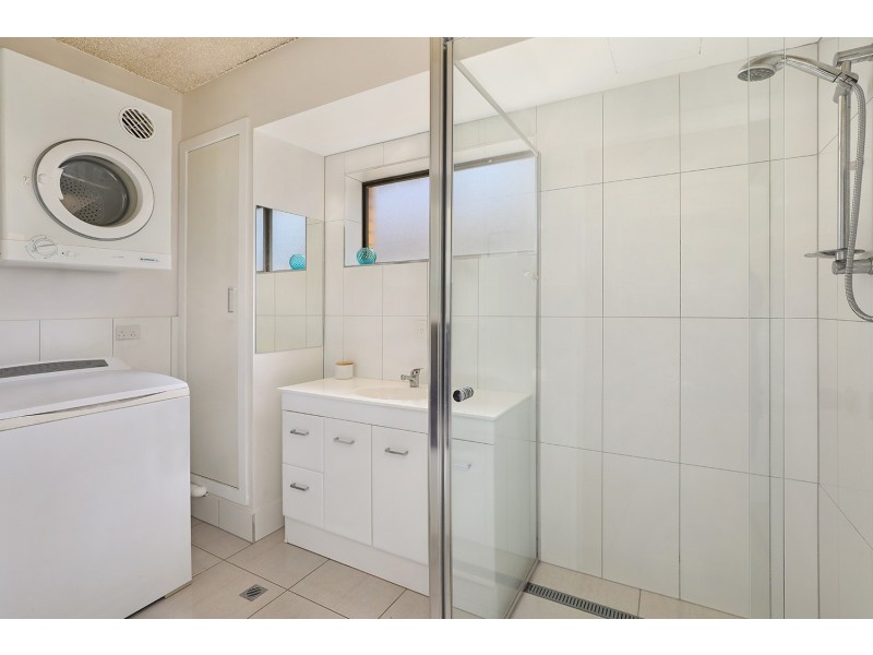 4/8 Memorial Avenue, Maroochydore QLD 4558