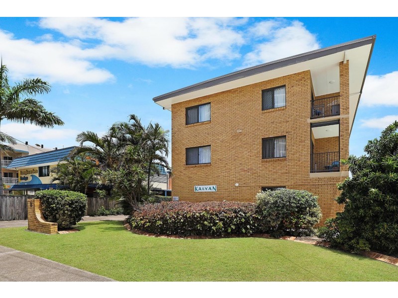 4/8 Memorial Avenue, Maroochydore QLD 4558