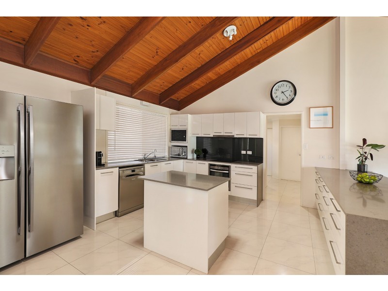 5 Burwood Court, Kuluin QLD 4558