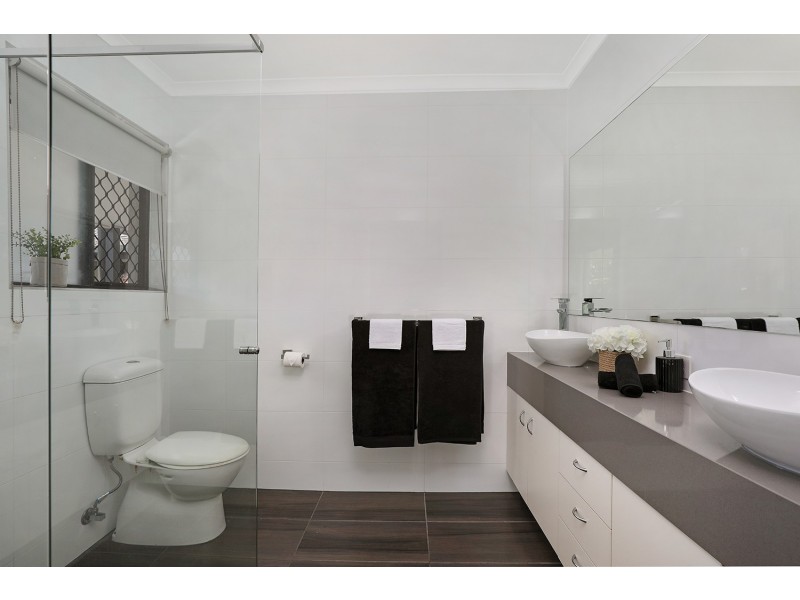 5 Burwood Court, Kuluin QLD 4558