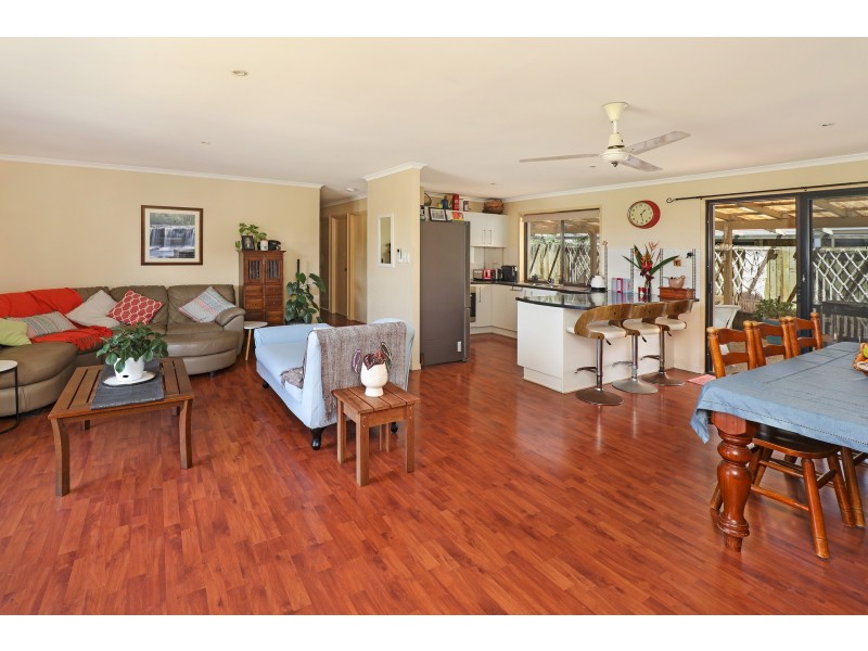 5 Honeysuckle Drive, Bokarina QLD 4575