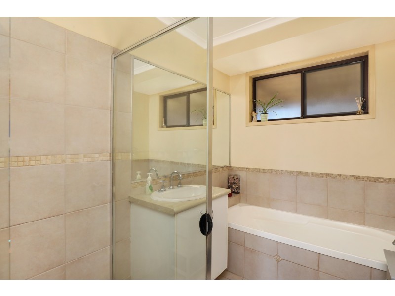 5 Honeysuckle Drive, Bokarina QLD 4575