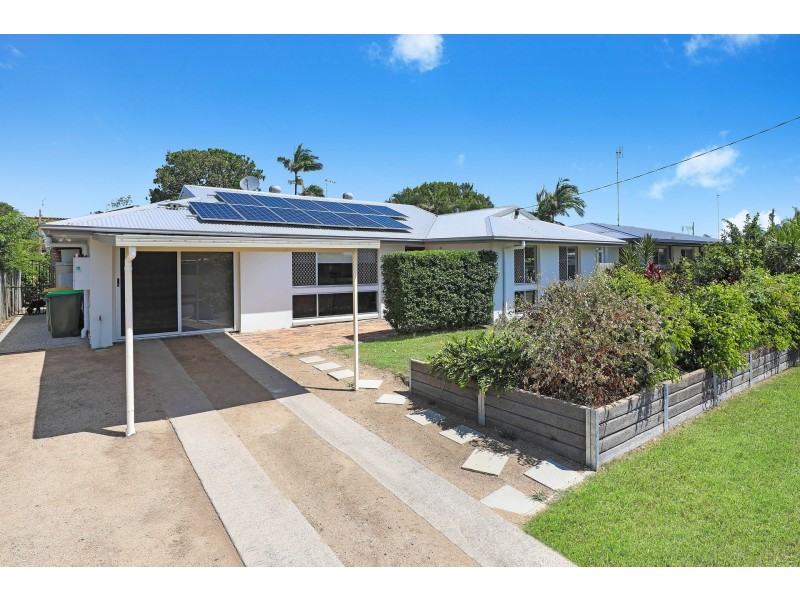 15 Birubi Street, Currimundi QLD 4551