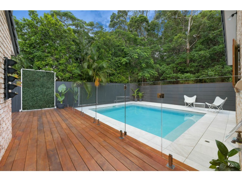 25 Fernleigh Crescent, Mountain Creek QLD 4557