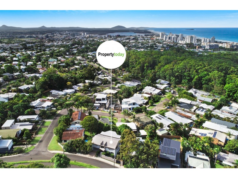 20 Yakola Parade, Alexandra Headland QLD 4572