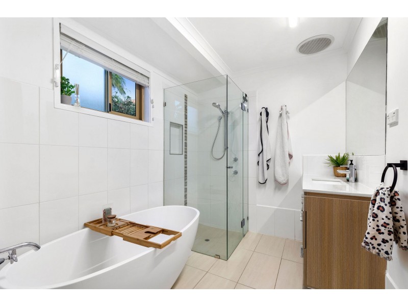 1 Whitehaven Drive, Buderim QLD 4556