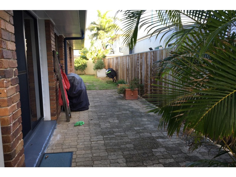 1 Yaringa Avenue, Buddina QLD 4575