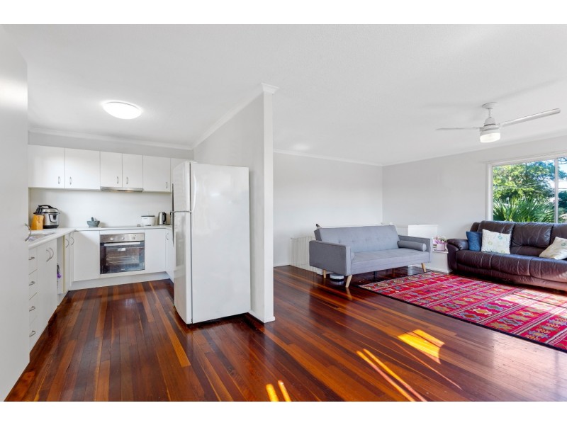 47 Oogar Street, Alexandra Headland QLD 4572