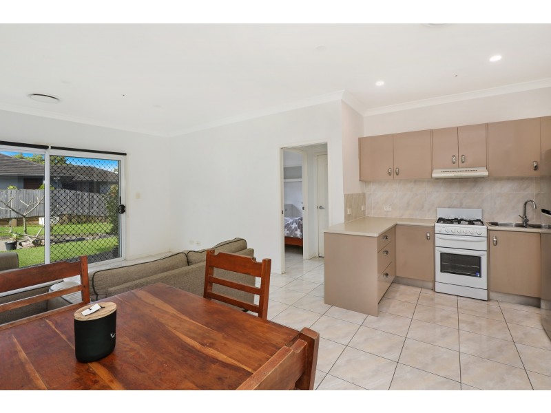 1 Jason Place, Little Mountain QLD 4551