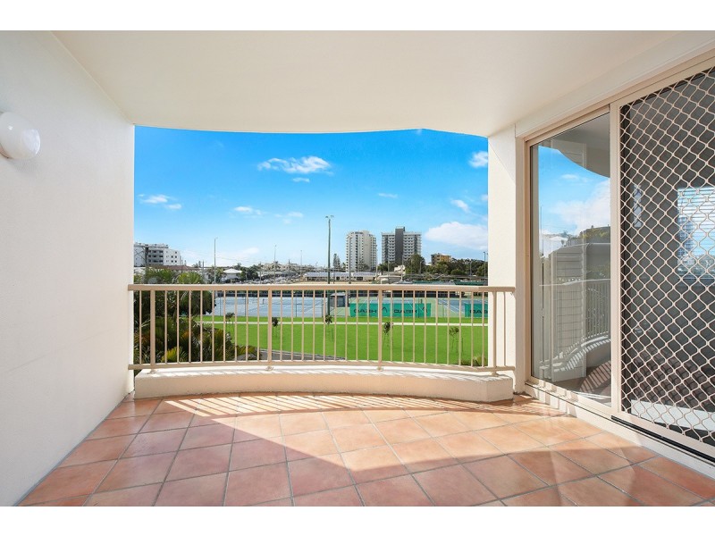 18/44 Beach Parade, Maroochydore QLD 4558