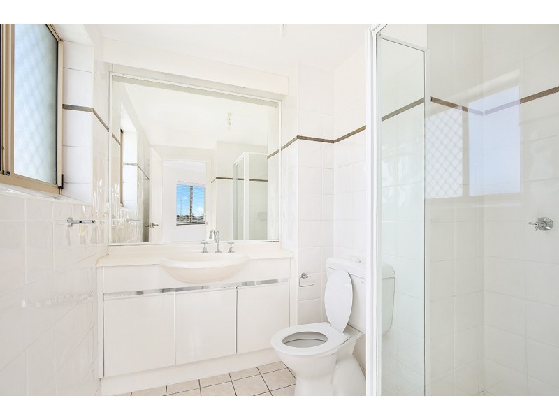 18/44 Beach Parade, Maroochydore QLD 4558
