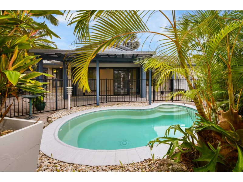 32 Buderim Pines Drive, Buderim QLD 4556