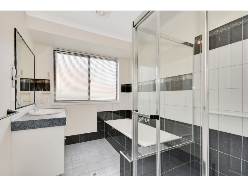 32 Buderim Pines Drive, Buderim QLD 4556