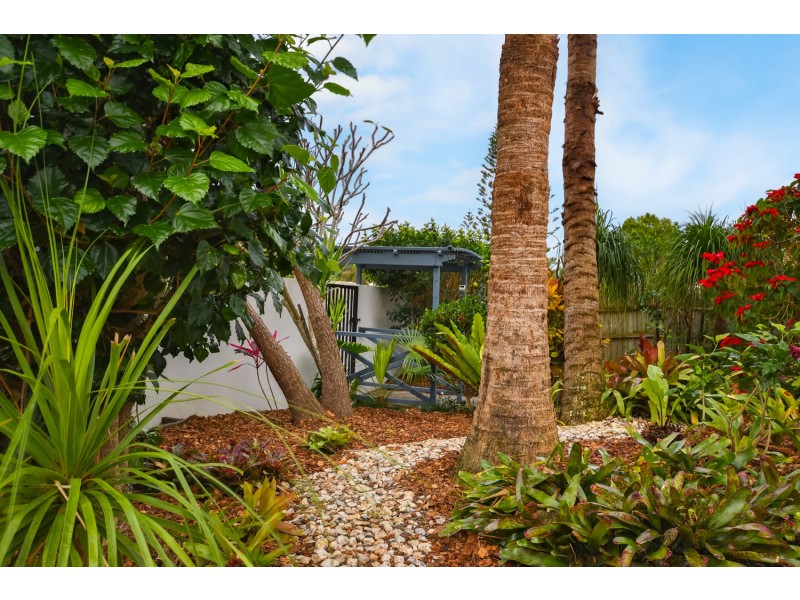 32 Buderim Pines Drive, Buderim QLD 4556