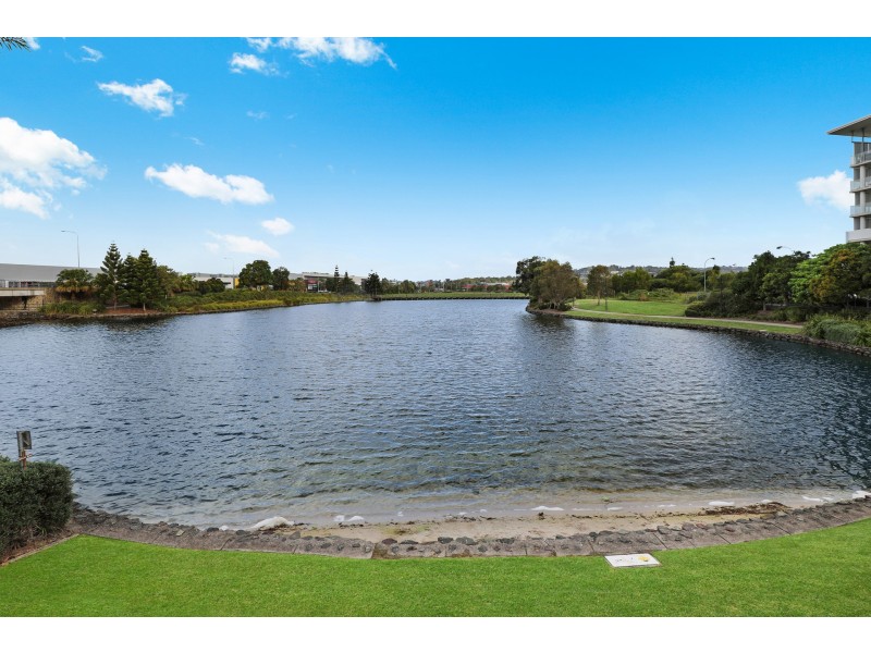 5203/5 Emporio Place, Maroochydore QLD 4558