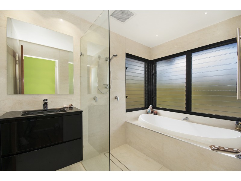 164 Ocean Vista Drive, Maroochy River QLD 4561