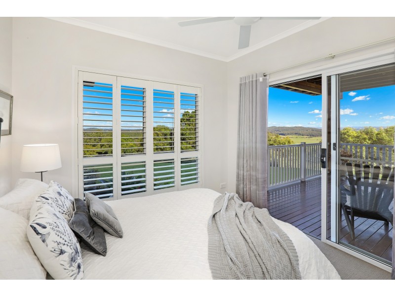 46 Ocean Vista Drive, Maroochy River QLD 4561
