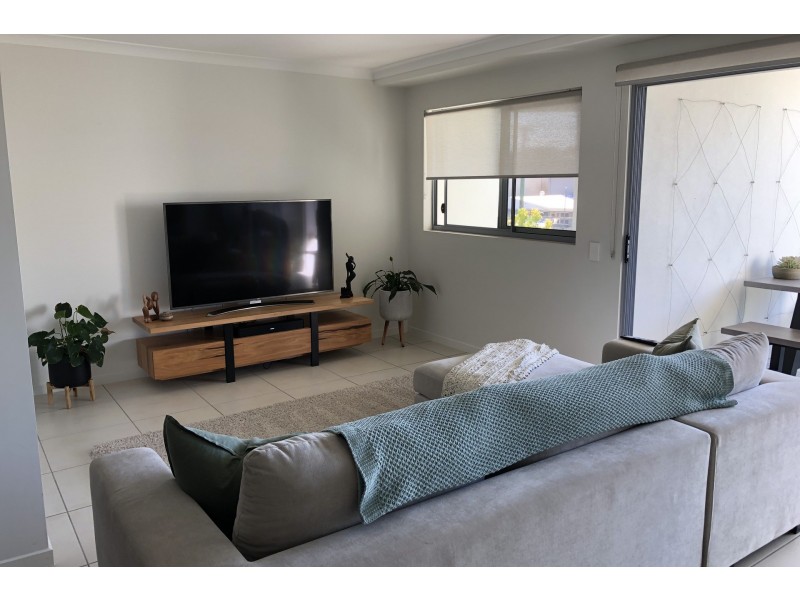 3/57 Kingsford Smith Parade, Maroochydore QLD 4558