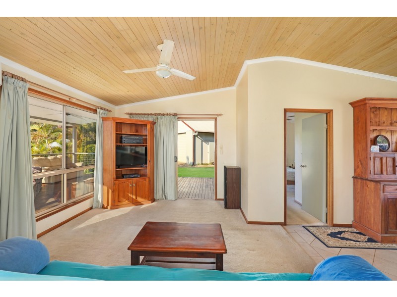 10 Westview Crescent, Nambour QLD 4560