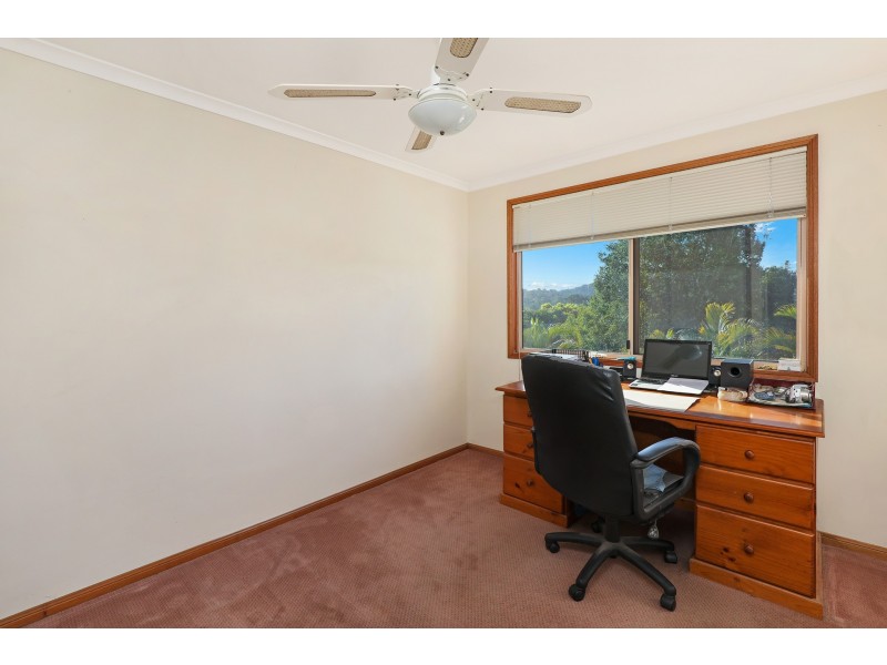 10 Westview Crescent, Nambour QLD 4560