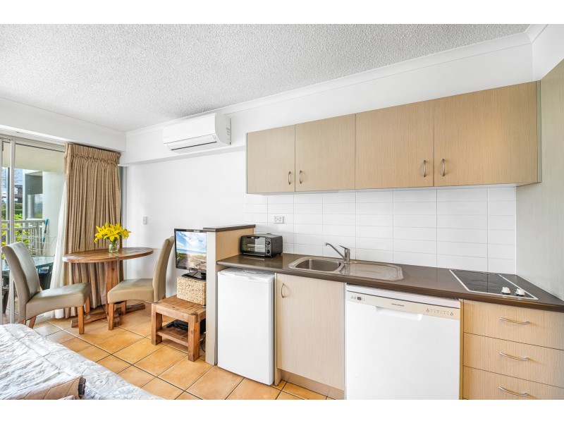 127/180 Alexandra Parade, Alexandra Headland QLD 4572