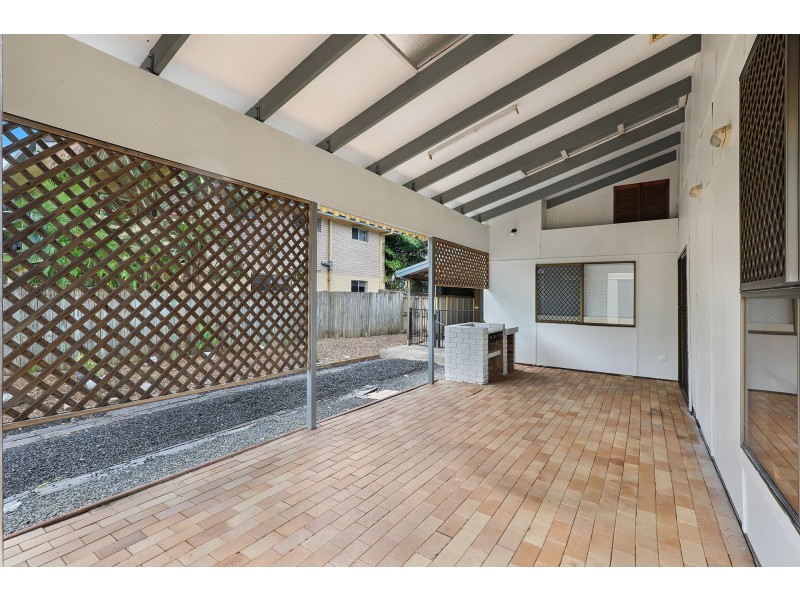 219 Broadwater Avenue West, Maroochydore QLD 4558