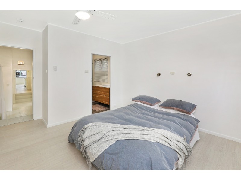 219 Broadwater Avenue West, Maroochydore QLD 4558