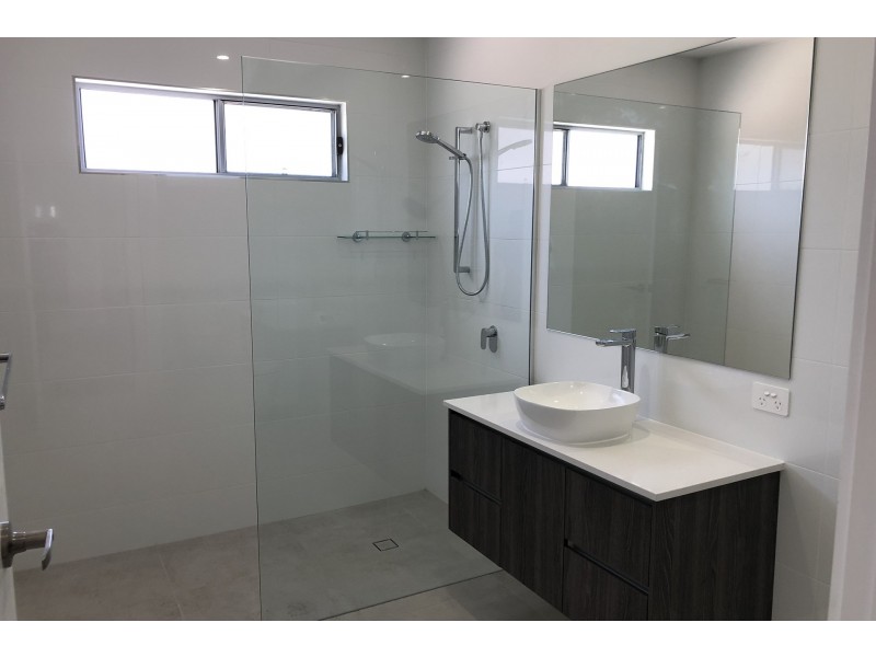 2/60 Toral Drive, Buderim QLD 4556