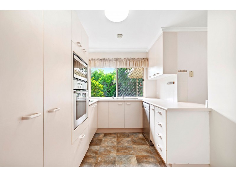 2/23 Clithero Avenue, Buderim QLD 4556