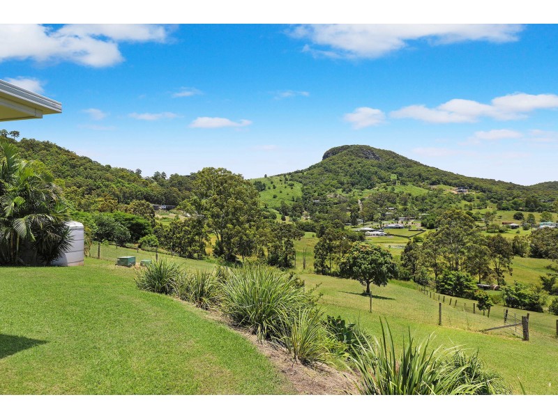 62-66 Aurora Place, Valdora QLD 4561