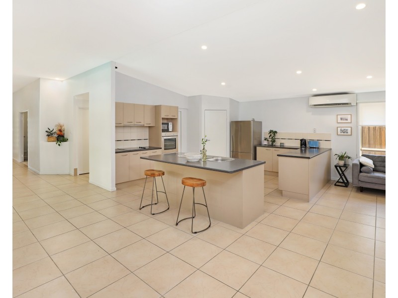 62 Anchorage Circuit, Twin Waters QLD 4564