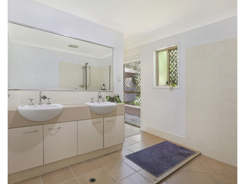 62 Anchorage Circuit, Twin Waters QLD 4564