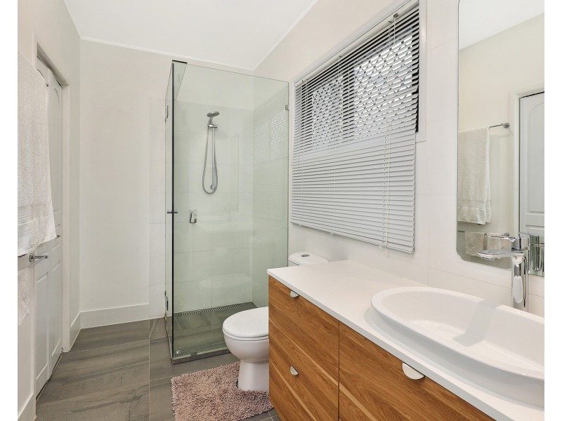 219 Broadwater Avenue West, Maroochydore QLD 4558