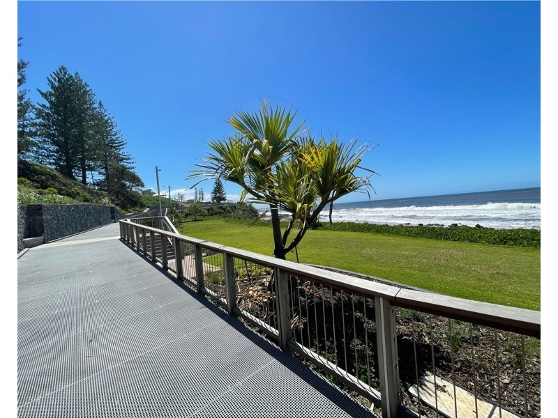 3/2 Meta Street, Mooloolaba QLD 4557