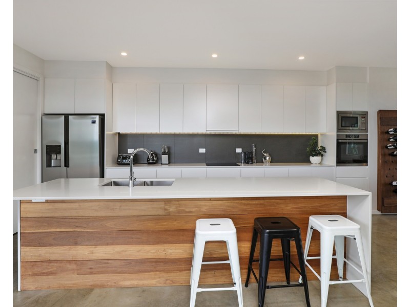 85 Skybolt Road, Valdora QLD 4561