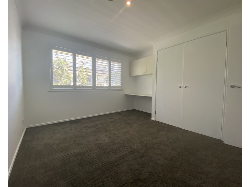 5 Sand Lane, Twin Waters QLD 4564