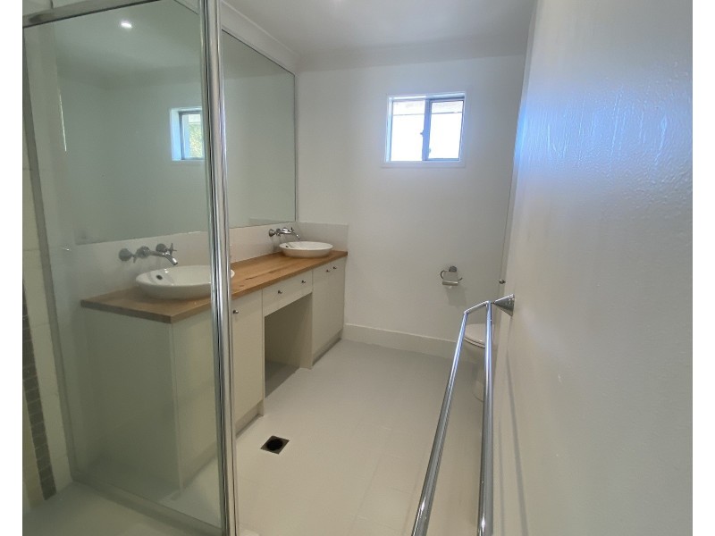 5 Sand Lane, Twin Waters QLD 4564