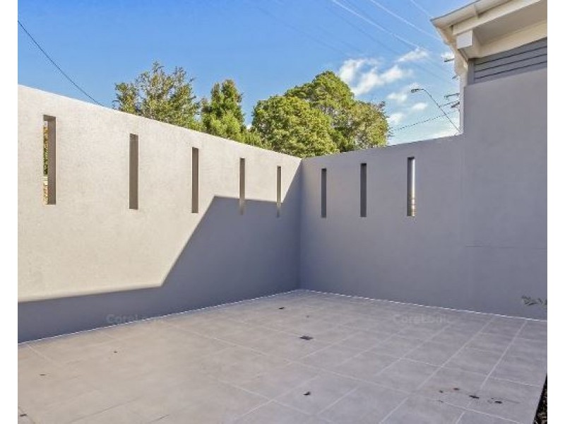 1/4 Ballinger Court, Buderim QLD 4556