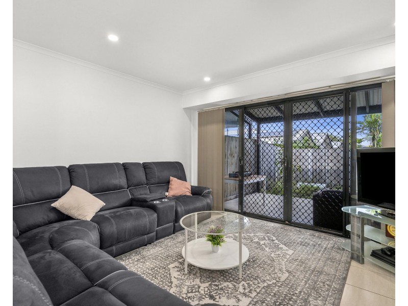 4/56 Lovegrove Street, Zillmere QLD 4034